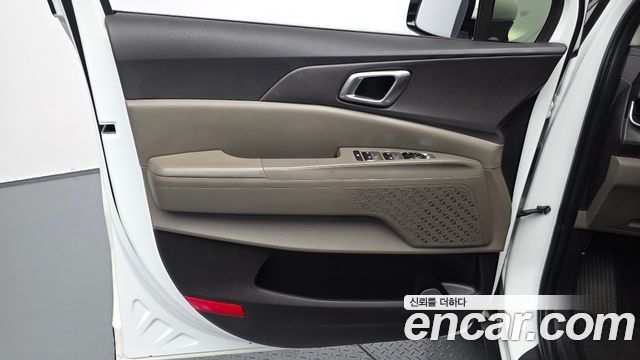 Kia Canival 2025 — photo 14