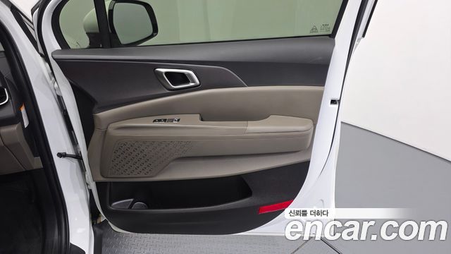 Kia Canival 2025 — photo 15