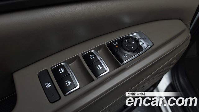 Kia Canival 2025 — photo 29