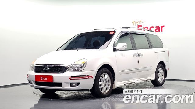 Kia Canival 2013 — photo 1