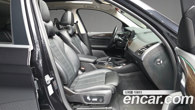 BMW X3 2022 — photo 17