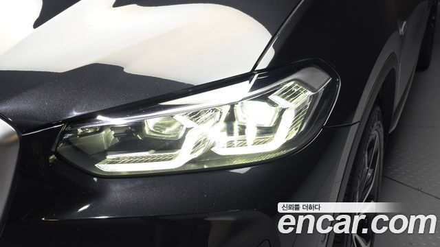BMW X3 2022 — photo 8