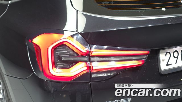 BMW X3 2022 — photo 9