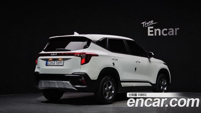 Kia Seltos 2024 — photo 2