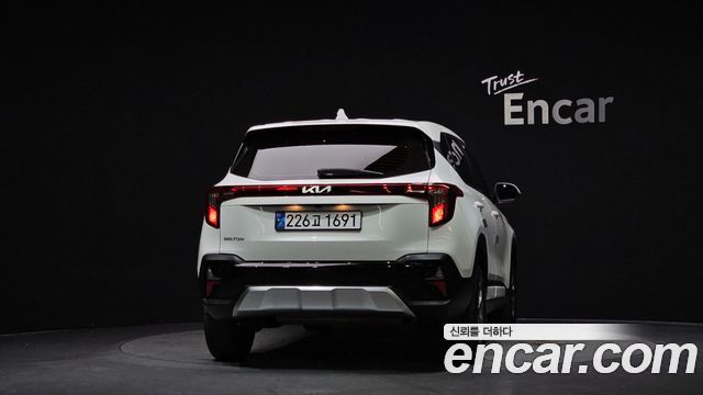 Kia Seltos 2024 — photo 4