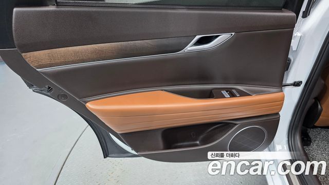 Genesis G80 2021 — photo 15