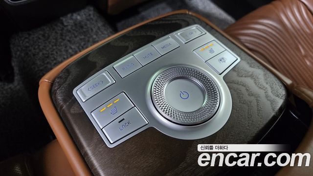 Genesis G80 2021 — photo 29
