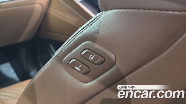 Genesis G80 2021 — photo 31