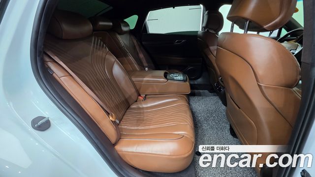 Genesis G80 2021 — photo 32