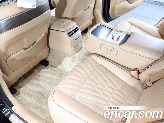 Genesis G90 2025 — photo 11