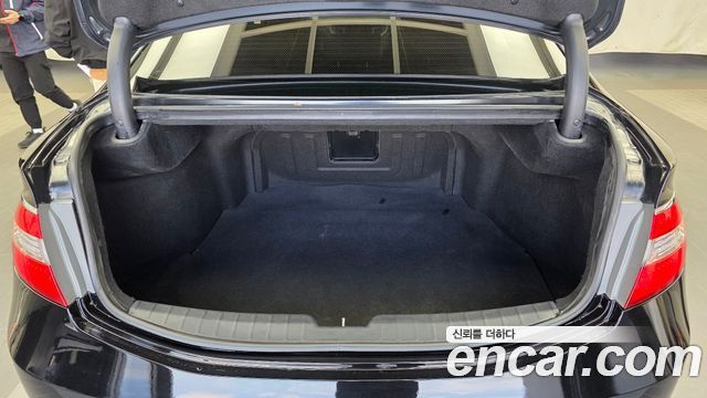 Hyundai Grandeur 2016 — photo 26