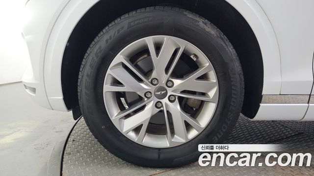 Genesis GV70 2023 — photo 5