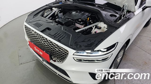 Genesis GV70 2023 — photo 6