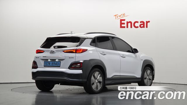 Hyundai Kona 2020 — photo 2