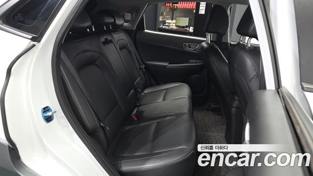 Hyundai Kona 2020 — photo 18