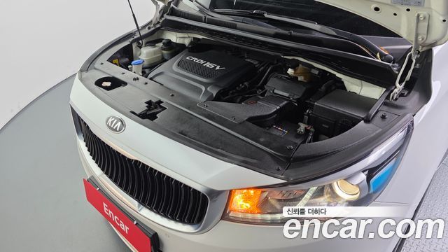 Kia Canival 2018 — photo 6