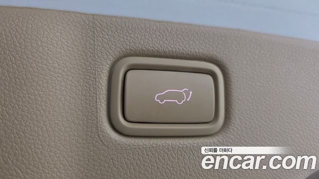 Kia Canival 2018 — photo 21