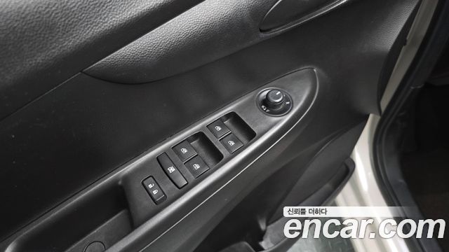 Chevrolet Korea Spark 2017 — photo 29