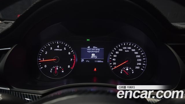 Kia K7 2019 — photo 8