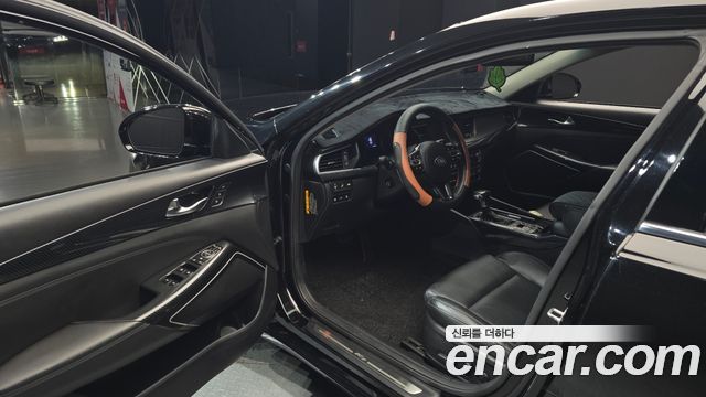Kia K7 2019 — photo 10