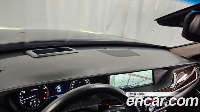 Genesis EQ900 2016 — photo 22