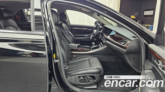 Genesis EQ900 2016 — photo 16