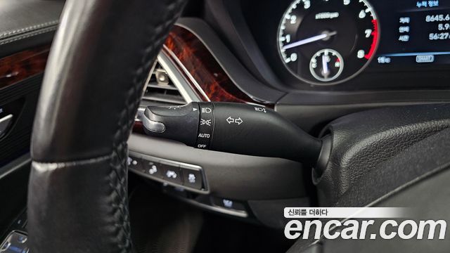 Genesis EQ900 2016 — photo 32