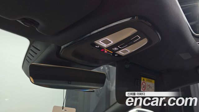 Volvo S60 2024 — photo 30
