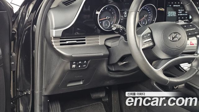 Hyundai Grandeur 2023 — photo 28