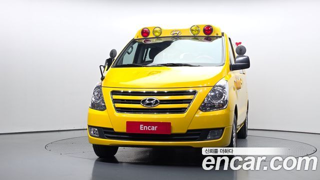 Hyundai Starex 2016 — photo 4