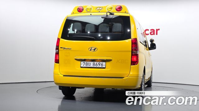 Hyundai Starex 2016 — photo 5