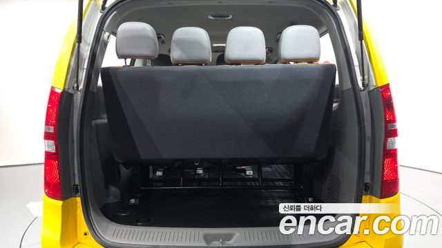 Hyundai Starex 2016 — photo 20