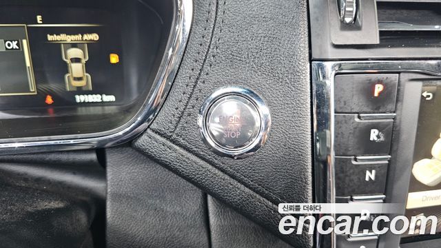 Lincoln Continental 2017 — photo 30