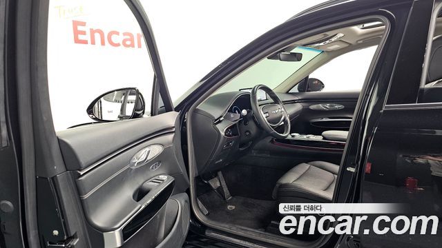 Genesis GV70 2021 — photo 10