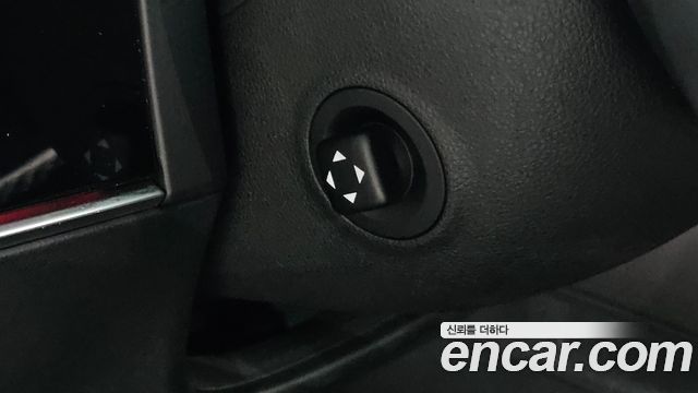 Genesis GV70 2021 — photo 16