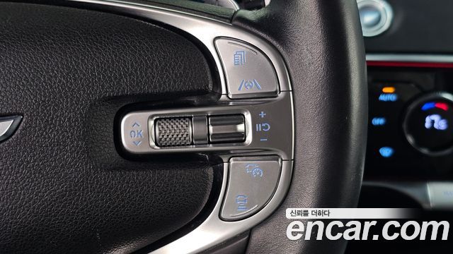 Genesis GV70 2021 — photo 19