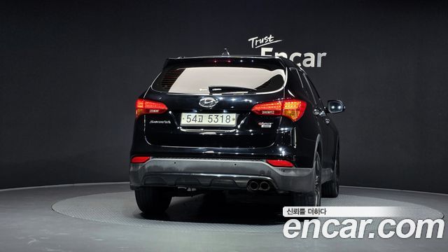 Hyundai Santafe 2015 — photo 4