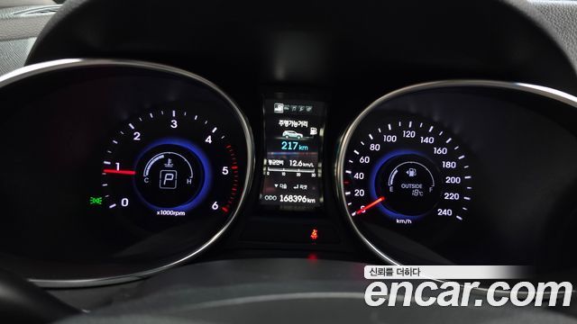 Hyundai Santafe 2015 — photo 11