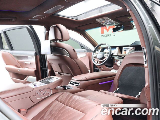 Genesis G90 2023 — photo 11