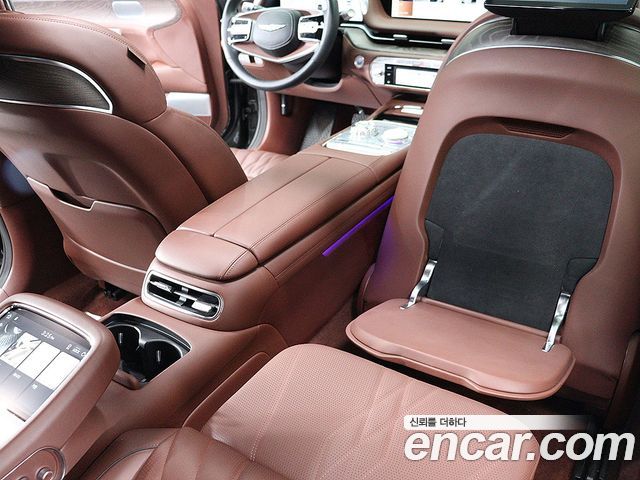 Genesis G90 2023 — photo 12
