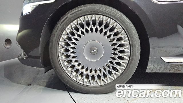 Genesis G90 2019 — photo 5