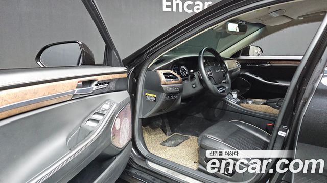 Genesis G90 2019 — photo 13
