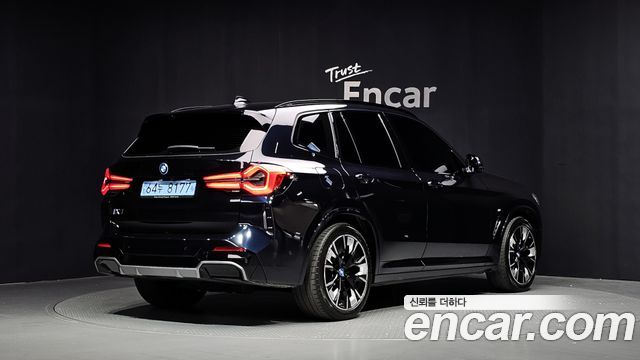 BMW iX3 2022 — photo 2