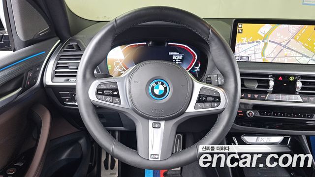 BMW iX3 2022 — photo 19