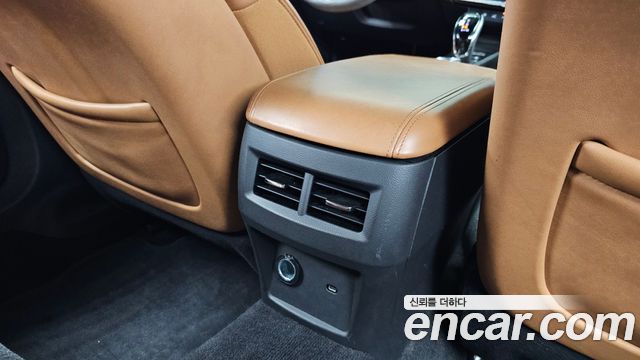 Cadillac CT5 2020 — photo 25