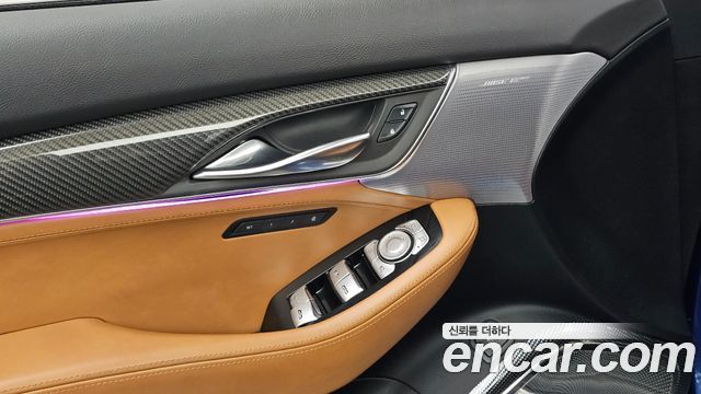Cadillac CT5 2020 — photo 30