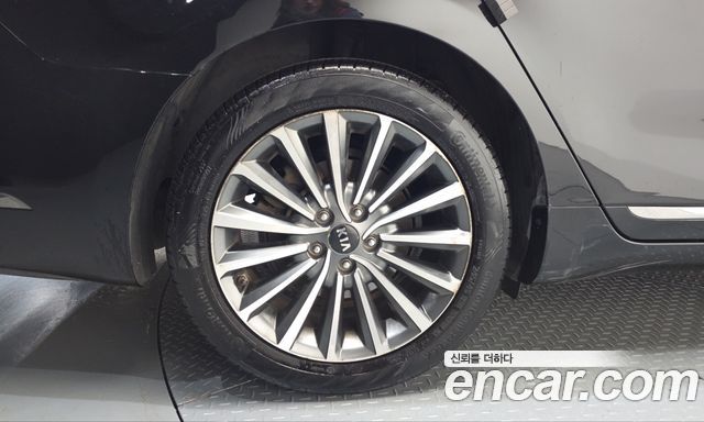 Kia K7 2017 — photo 5
