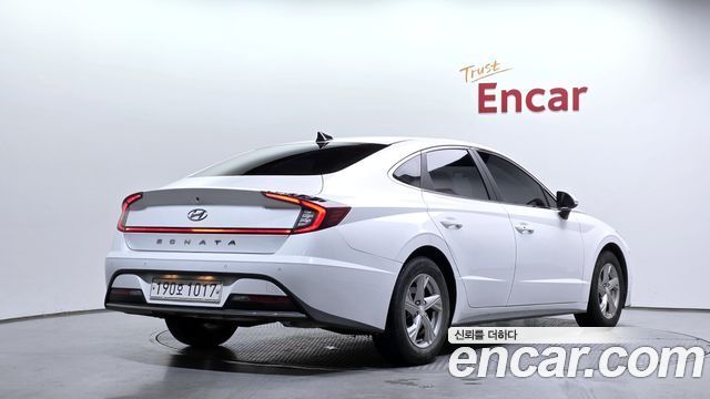 Hyundai Sonata 2022 — photo 2