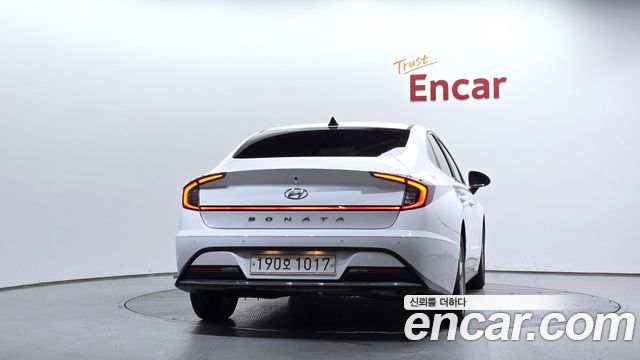 Hyundai Sonata 2022 — photo 4