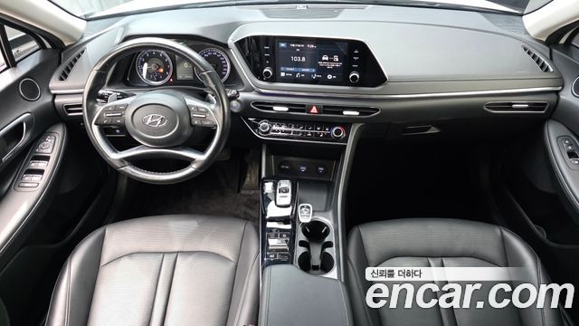 Hyundai Sonata 2022 — photo 7